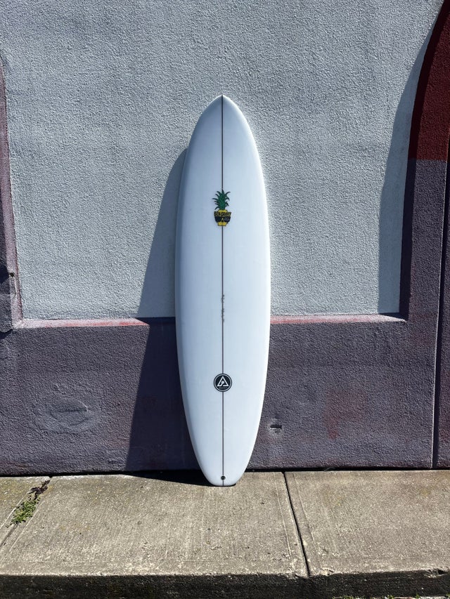 MIDLENGTH BOARDS USED 6'8'' - 8'6'' | MATADOR SURF CO.